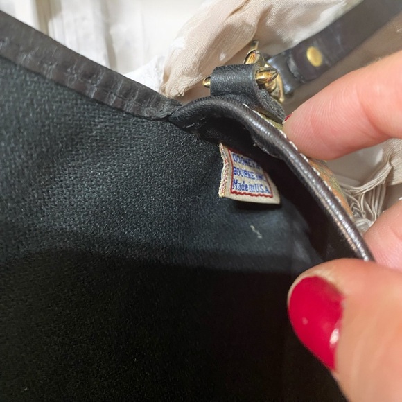 Dooney & Bourke EUC Monogram Logo Wristlet/Pouch - Picture 6 of 7